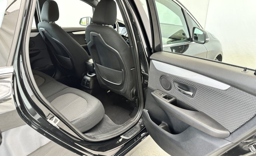 BMW 2 Series Active Tourer 216d Business