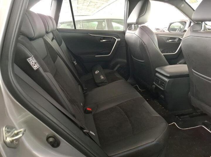 Toyota Rav4 2.5 Collection – AWD