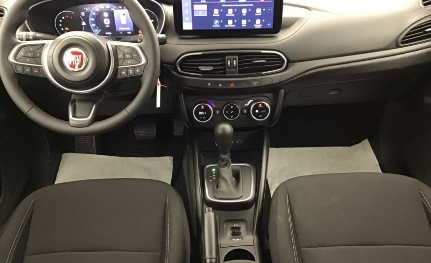 Fiat Tipo 1.5 Cross