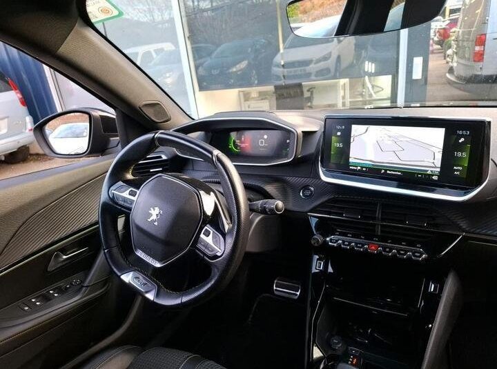 Peugeot 2008 1.2 GT Line