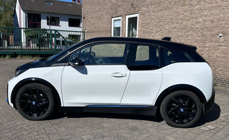 BMW i3 120