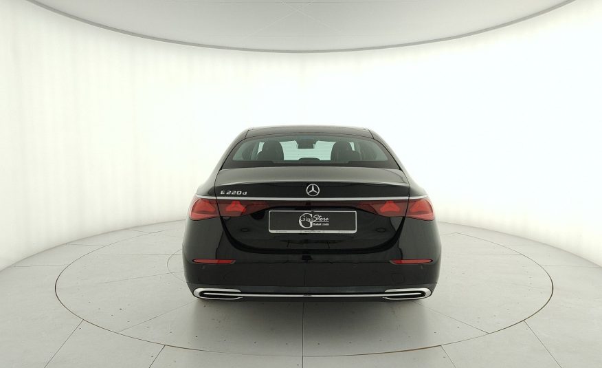 Mercedes-Benz E 220d