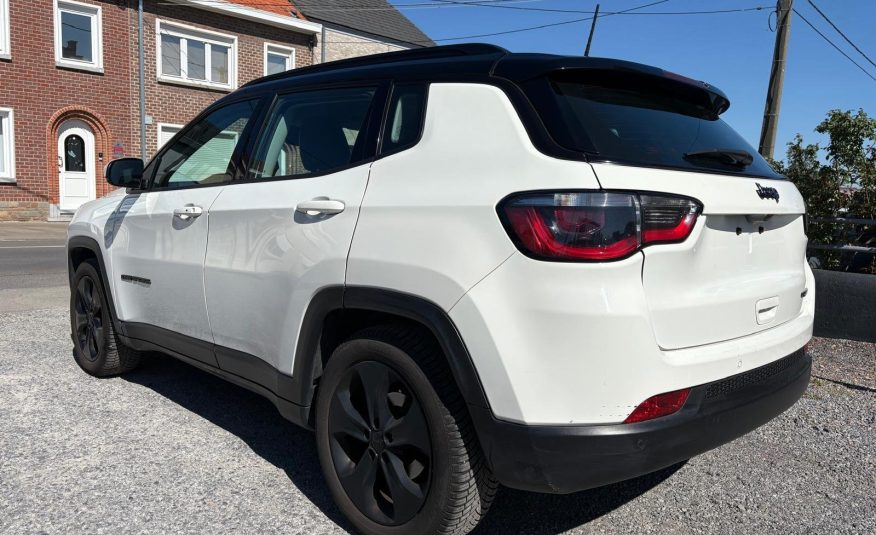 Jeep Compass 1.6 MultiJet Night Eagle