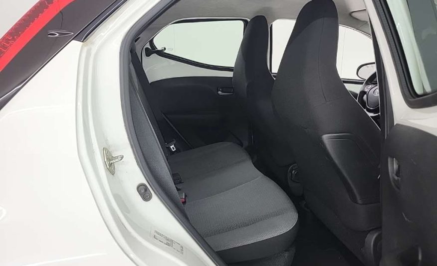 Toyota Aygo 1.0 VVT-i X-Play