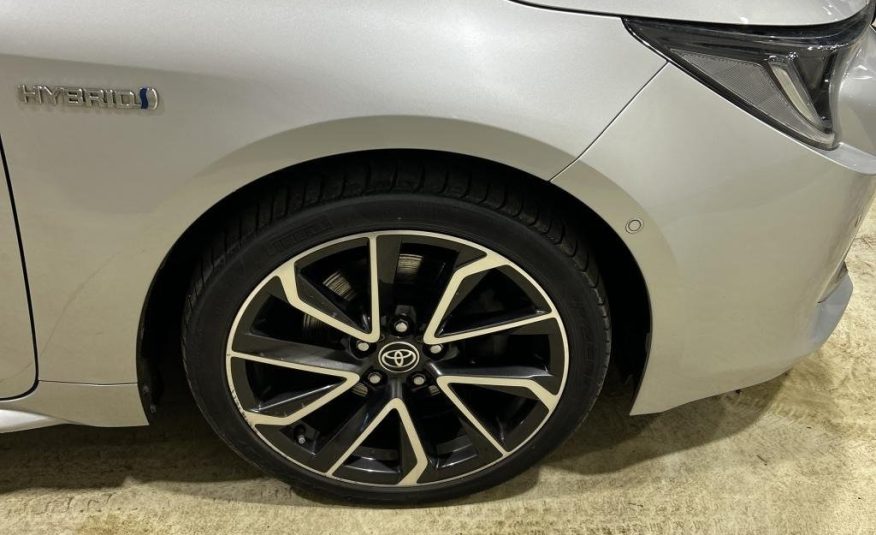 Toyota Corolla Touring Sports 2.0 Premium