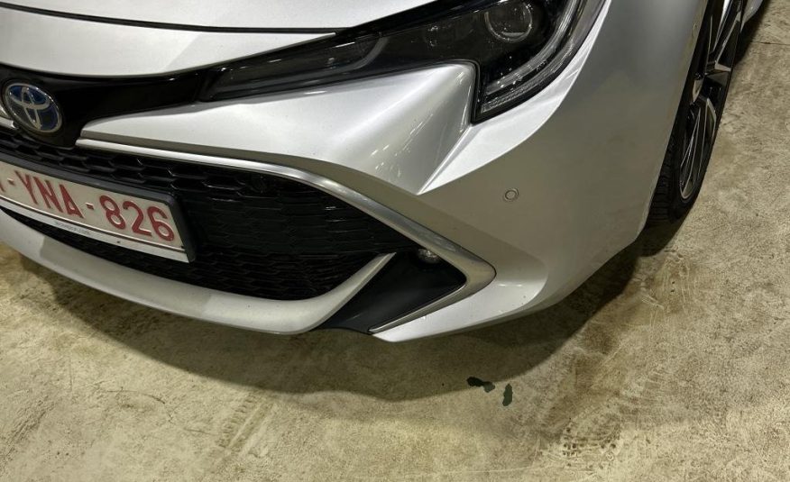 Toyota Corolla Touring Sports 2.0 Premium
