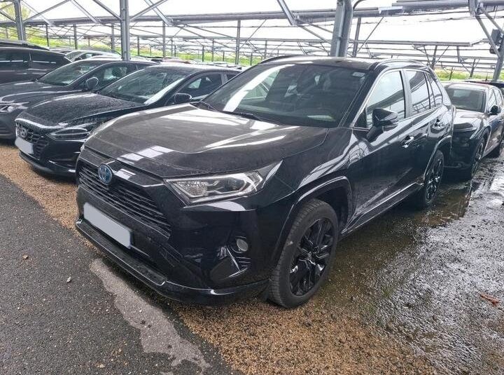 Toyota Rav4 2.5 Black Edition – AWD