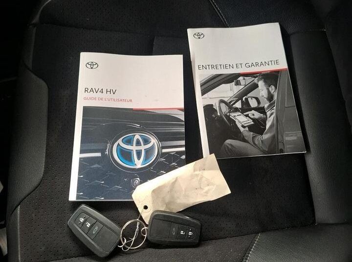 Toyota Rav4 2.5 Black Edition – AWD