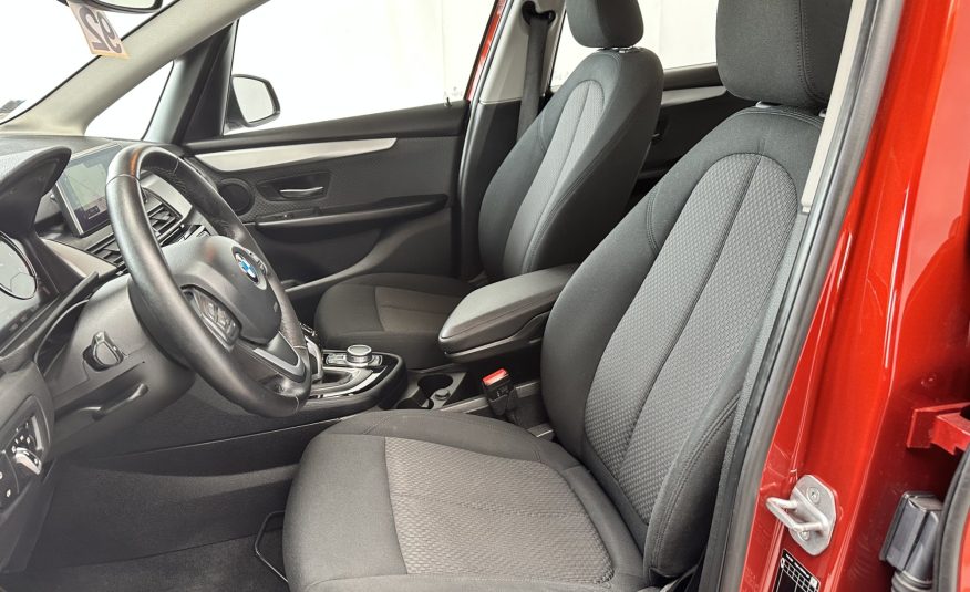 BMW 2 Series Active Tourer 216d Business