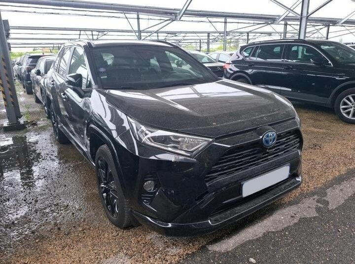 Toyota Rav4 2.5 Black Edition – AWD