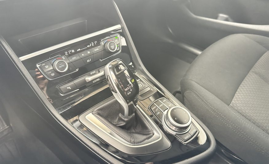 BMW 2 Series Active Tourer 216d Business