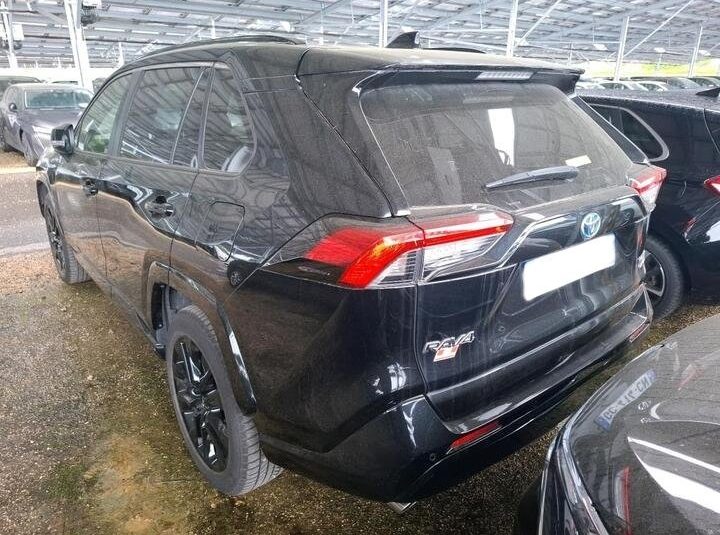 Toyota Rav4 2.5 Black Edition – AWD