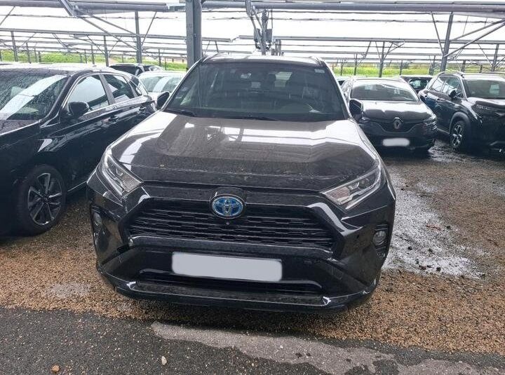 Toyota Rav4 2.5 Black Edition – AWD