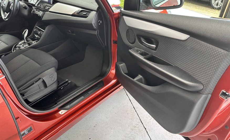 BMW 2 Series Active Tourer 216d Business
